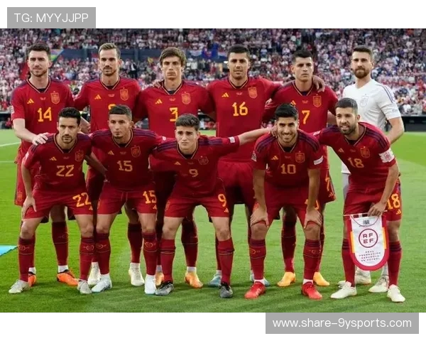 欧联杯赛季精彩纷呈 强队争锋谁能问鼎欧洲足坛新荣誉